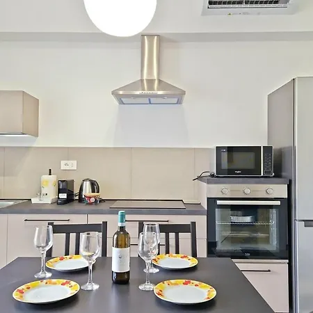Wi-fi Climate Near The Sea - We Host * Porto SantʼElpidio