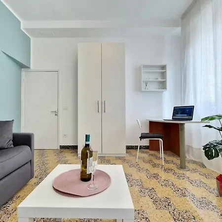 Wi-fi Climate Near The Sea - We Host Apartament Porto SantʼElpidio