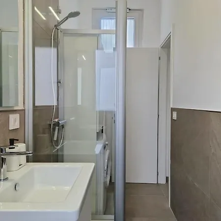 Wi-fi Climate Near The Sea - We Host Apartament Porto SantʼElpidio